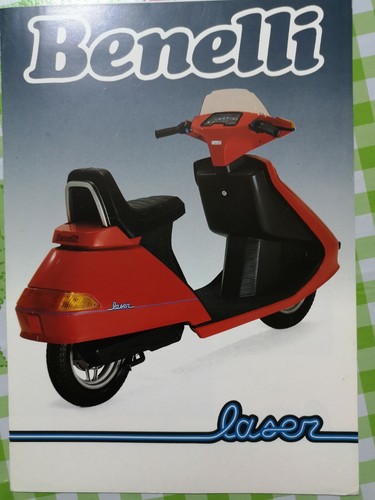 Brochure depliant benelli - depliant,