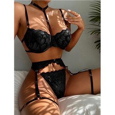 Nuovissimo set pigiama intimo