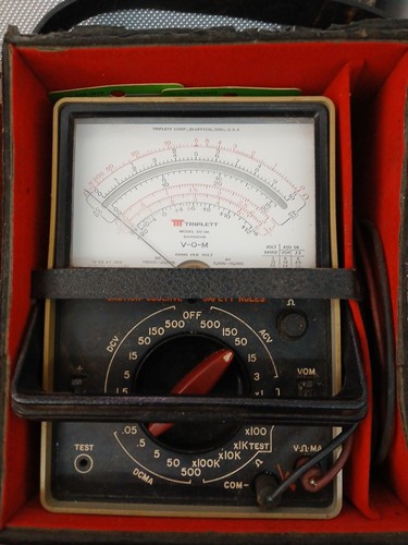 Multimetro portatile analogico