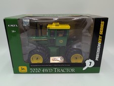 Trattore 1/16 Ertl John Deere