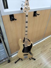 Fender Japan Jb75B tipo basso jazz