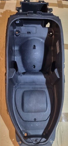 Vano sottosella piaggio - vano,