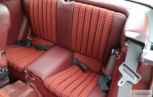 Mercedes r107 rosso - r107, sport