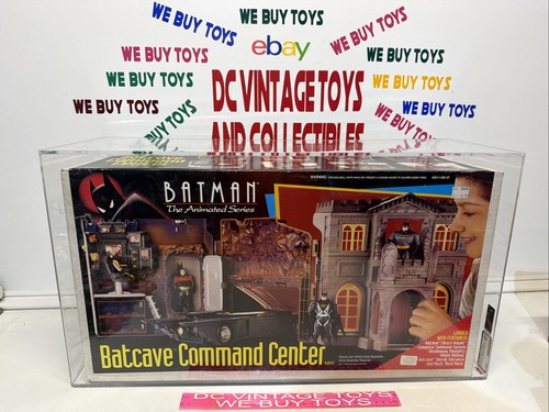 Batcaverna command center - batcaverna,