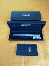 Gianfranco Ferré Penna