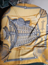 HERMÈS VINTAGE SCARF 100%