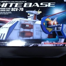 Bandai White Base Scala 1/400