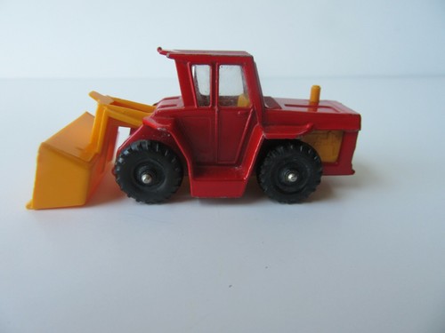 Bulldozer trattore caricatore