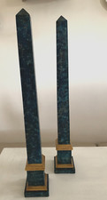 Coppia di Obelischi in legno  finto marmo