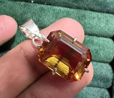 Ciondolo in argento massiccio