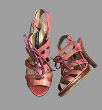 French Connection rosa