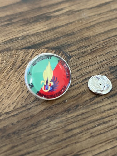 Gros pin 2cm - pin's, argenté