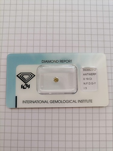 Diamanti naturali taglio