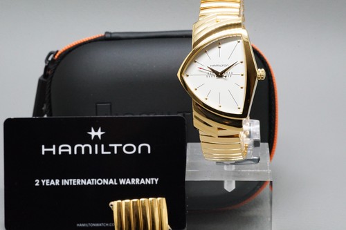 Near mint paper case - mint, &