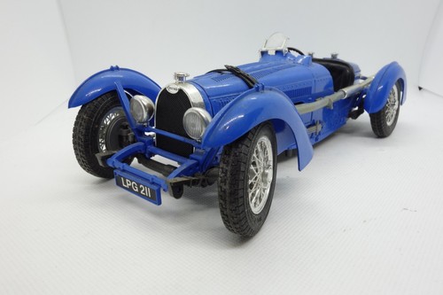 Burago bugatti type - burago,