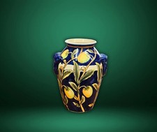 Vaso in maiolica policroma