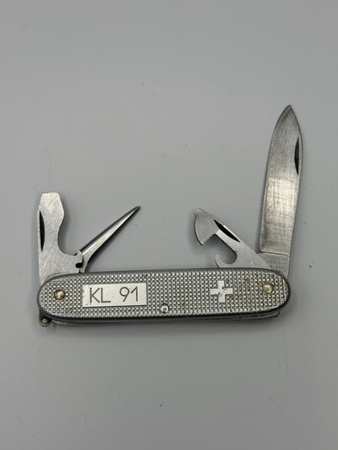 Victorinox soldier 1961 - soldier, alox