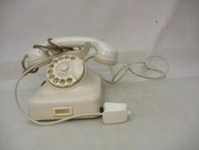 x-19986 Vecchio telefono