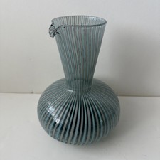 Caraffa in vetro a righe A