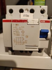 STOCK 4 INTERRUTTORI DIFFERENZIALE MAGNETOTERMICO, 380v