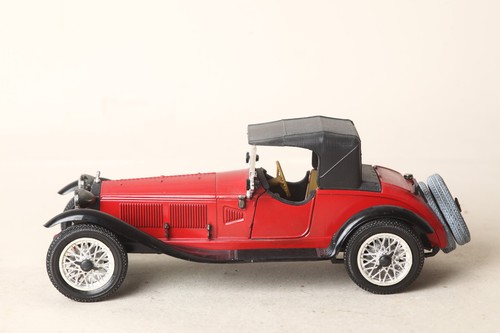 Polistil alfetta 1750 tg4 - polistil,