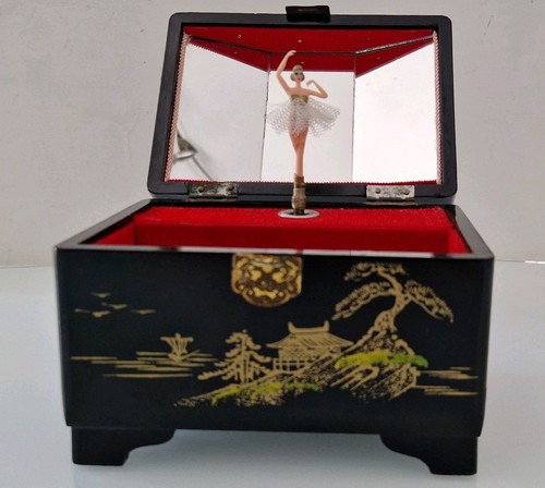 Scatola portagioie vintage con - vintage,