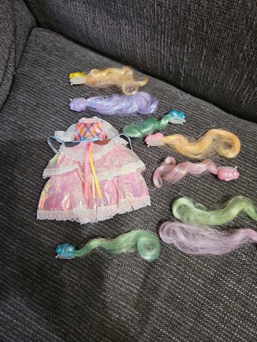 Lady lovely locks - lady, maiden