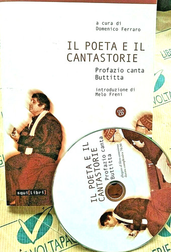 Poeta cantastorie con - il,