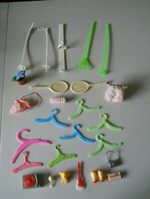 Lotto 26 accessori Barbie