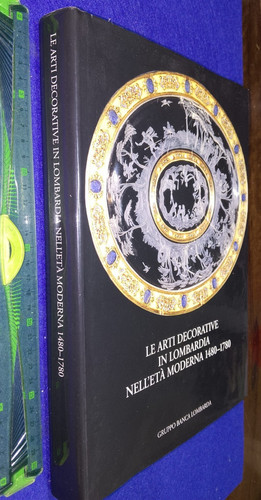 Libro arti decorative - libro:🟥le,