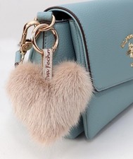 Visone Ciondolo Cuore Logo