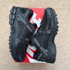 Nike Zoom Vomero 5 Triple