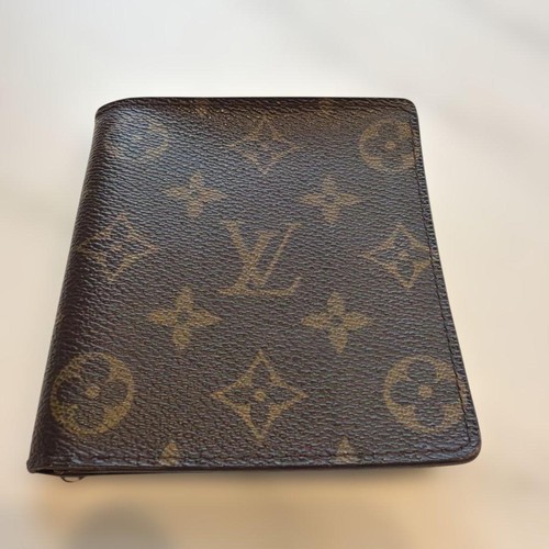 Louis vuitton monogram canvas - louis,