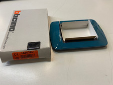 BTICINO LIVING L4803BU  PLACCA