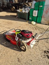 Decespugliatore a scoppio su Ruote