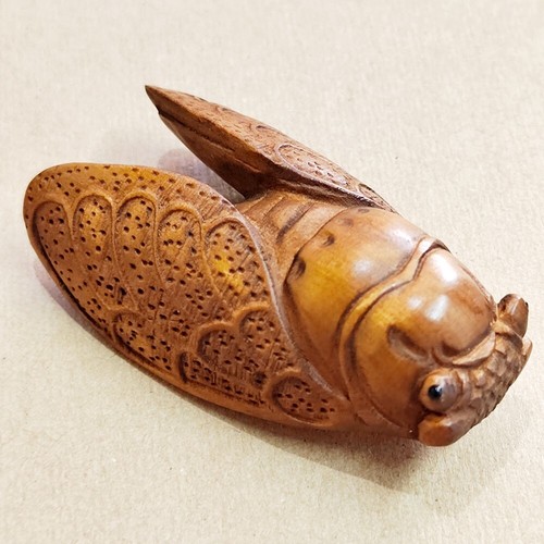 M8202 statuina netsuke in - netsuke,