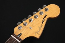 Fender Player II Mustang®