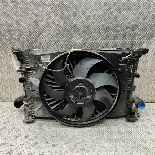 Pacchetto radiatore per