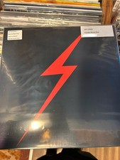 Feeder Double Vinyl Black/Red