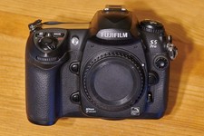 Fujifilm S5 Pro 12,3 MP DSLR