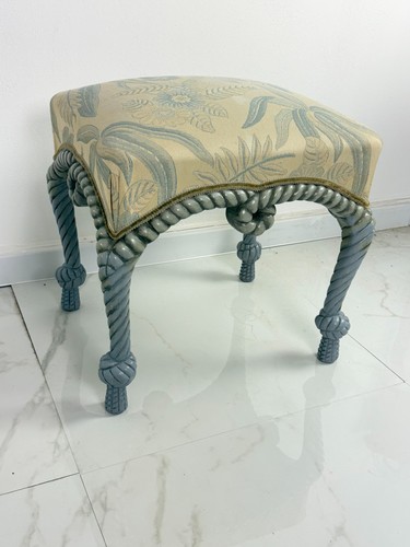 Pouf con dettagli - , in