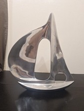 Scultura catamarano barca a vela in metallo 14" L x 16" alta lucida nautica