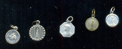 Cinque micro medaglie vintage - cinque,