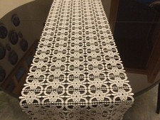 Centrino Rettangolare Runner In Pizzo Macramé cm.126x36.NUOVO