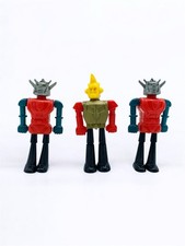 Set/Lotto di 3 Robot Alox e Tharx Guerre Intergalattiche Patatine PAI