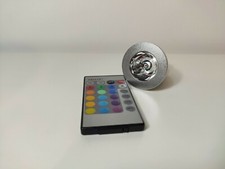 Luce LED  Bulbo RGB E27 con telecomando per cambio colore