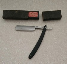 Antico rasoio dritto Macero