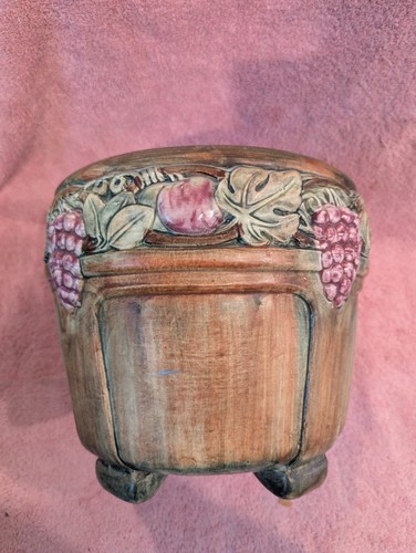Giardiniere con piedi