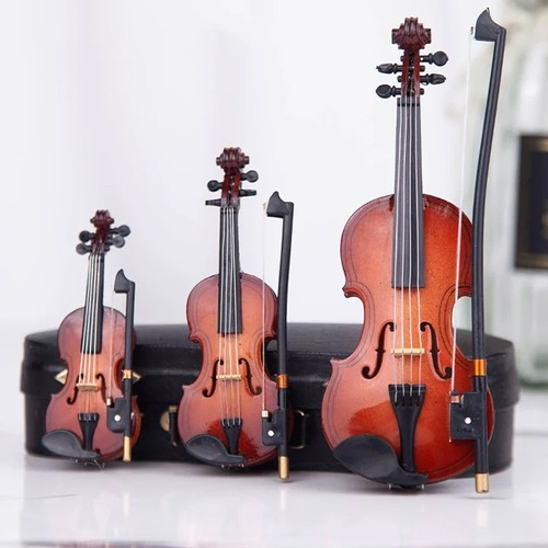 Modello violino in - di,
