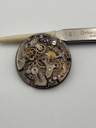 Chronographe suisse landeron - suisse,